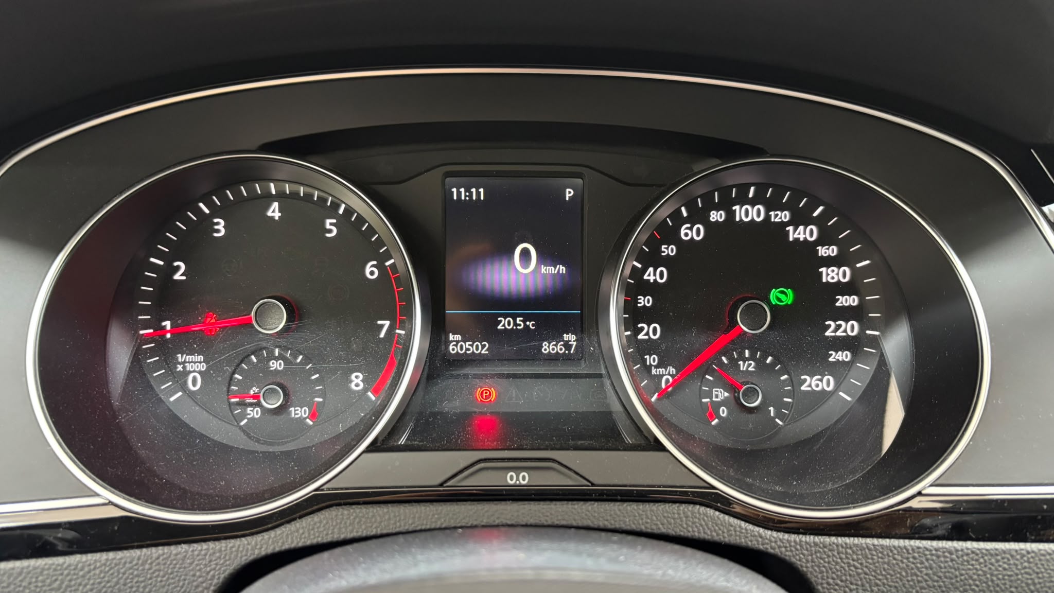 VOLKSWAGEN PASSAT 11